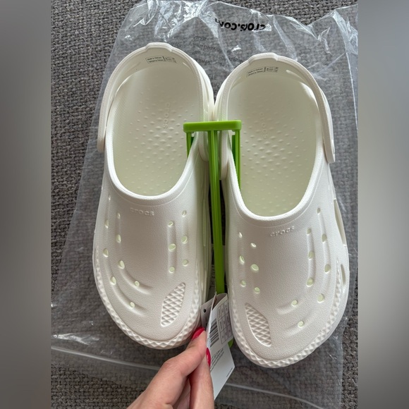 Crocs Off Grid Clog White | Size M7 W9 | Unisex - Picture 9 of 14